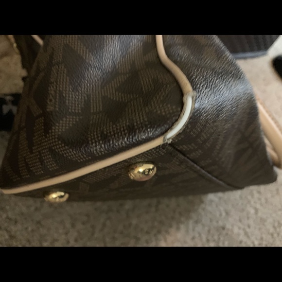 Michael kors bag - Picture 2 of 4